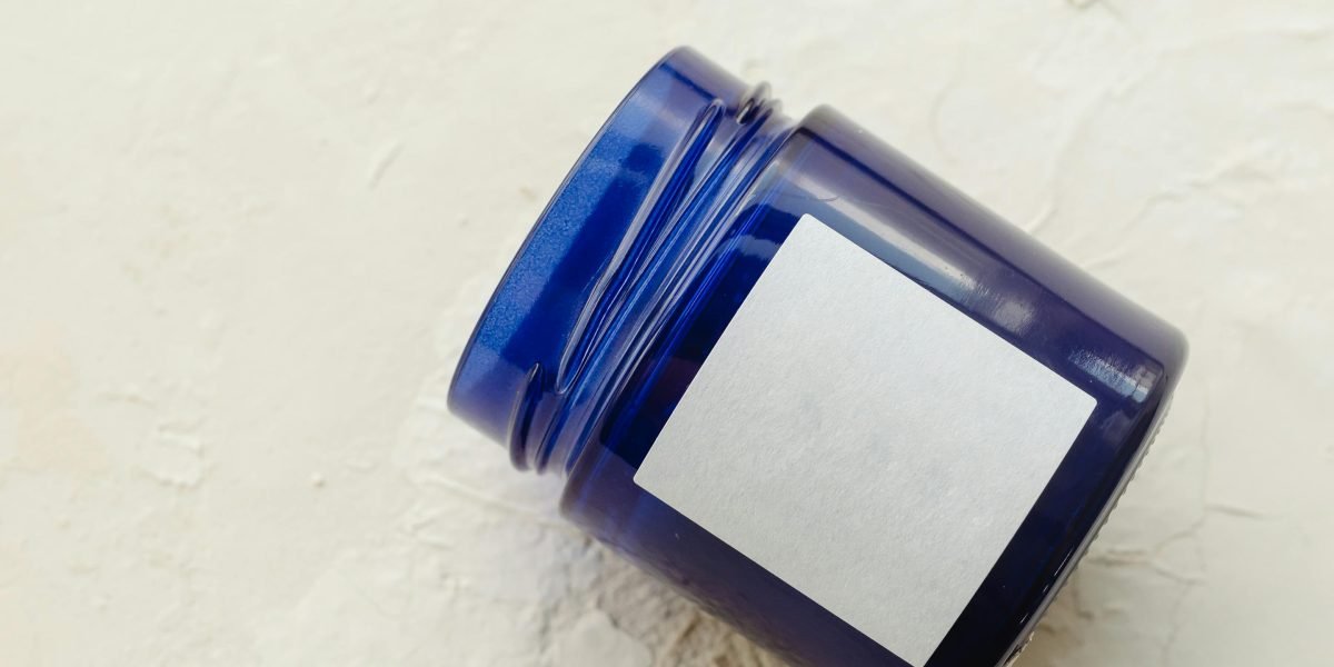This article is a practical guide for everyday athletes who want to know whether shilajit is worth adding to their supplement stack. It explains shilajit's orig...