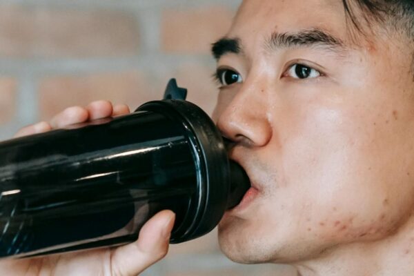 This article evaluates BPN Flight pre-workout to help everyday athletes decide if it's worth buying. It breaks down the label, highlighting key ingredients — L‑...