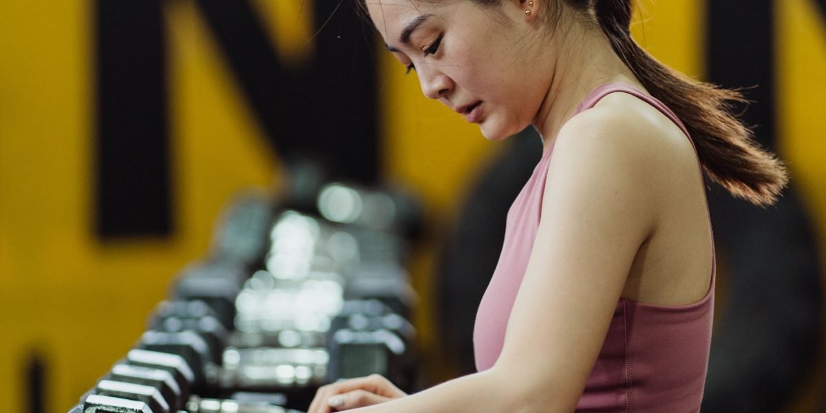 Feeling stuck in your fitness journey can be demotivating, especially when goals like glute growth feel out of reach.